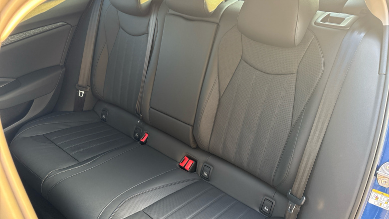 Skoda Superb 1.5 TSI e-TEC SE L 5dr DSG Petrol Hatchback